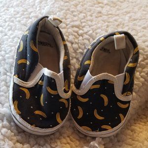 Gymboree That's Bananas size 3 mos crib shoes